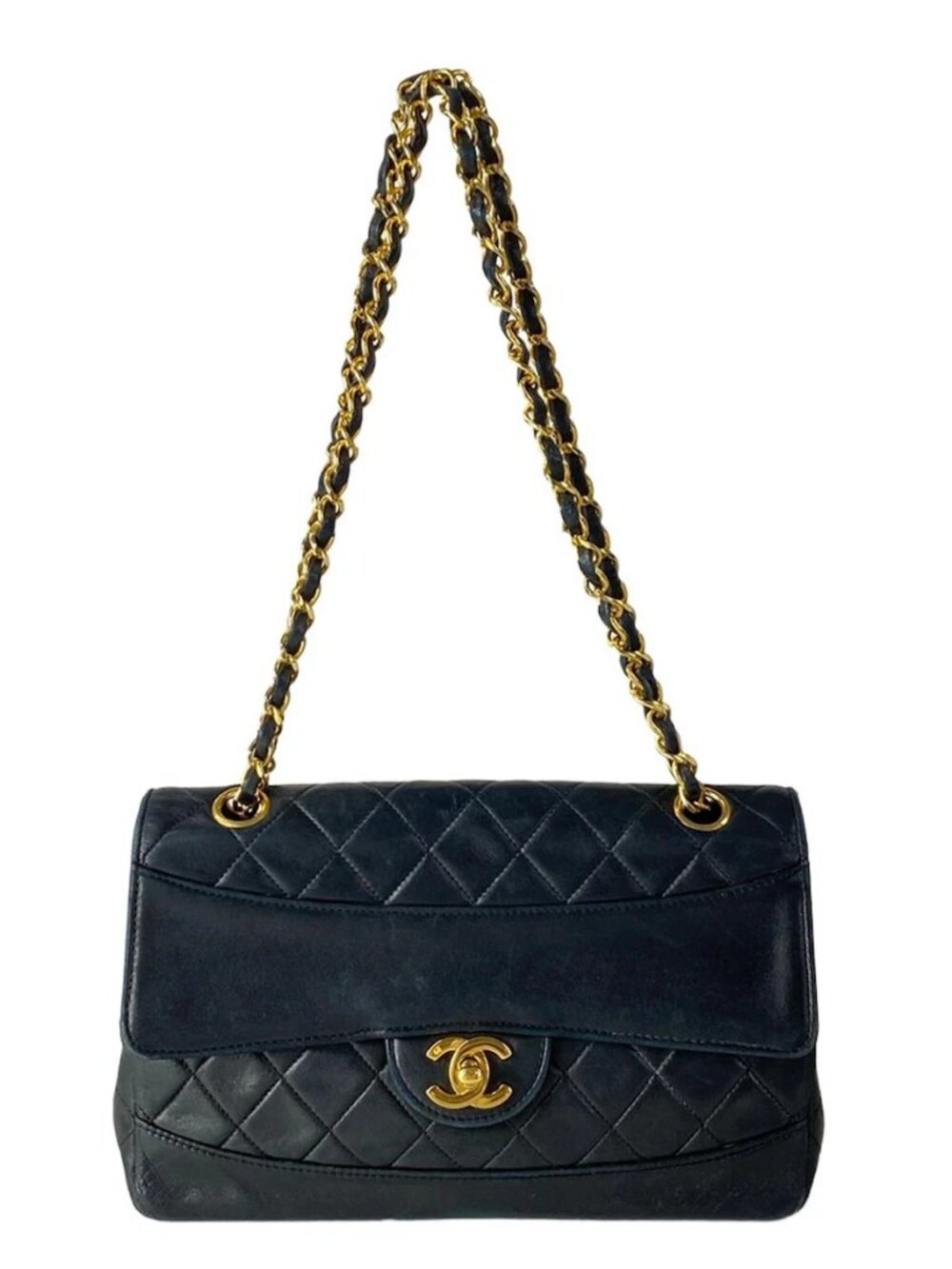 CHANEL Single Flap Matelasse - Black Lambskin Shoulder Bag Gold hardware